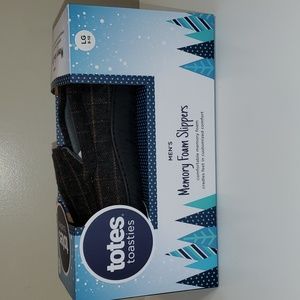 Totes Memory Foam Men's Slippers size LG